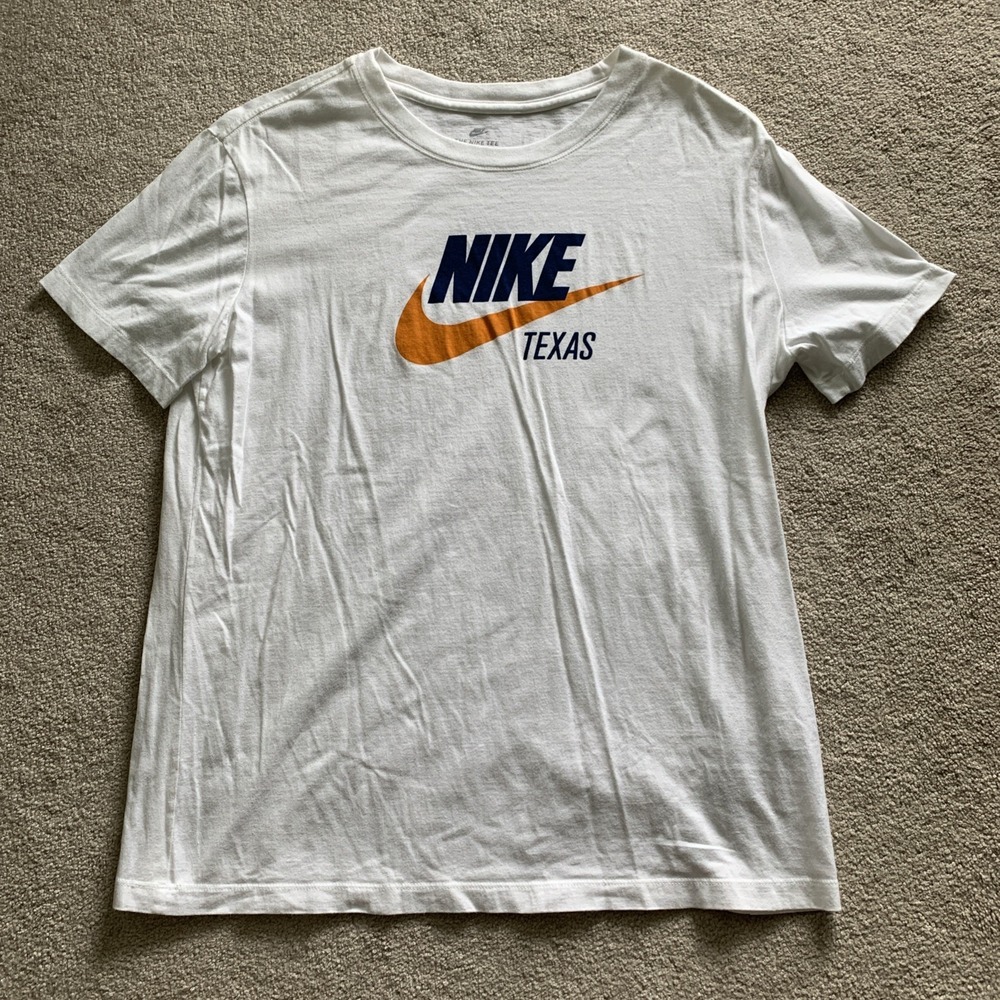 The Nike Tee Texas Retro Spell Out Swoosh Men's L White‎ 100% Cotton